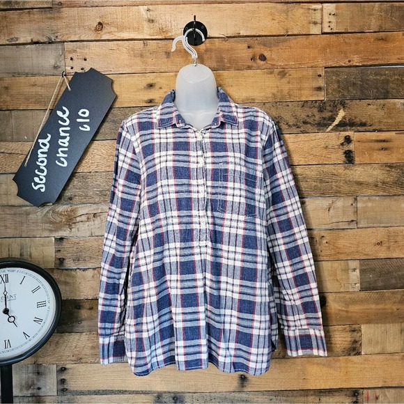 J. Crew women's plaid boy fit long sleeve half button shirt size medium - Picture 1 of 12